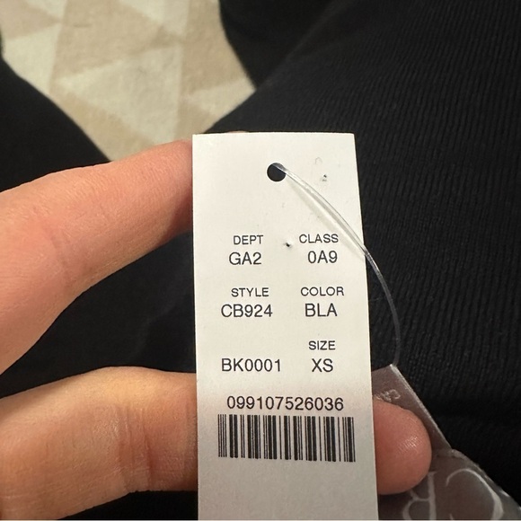 J crew Carolyn fitted crewneck sweater in merino wool - Picture 4 of 4